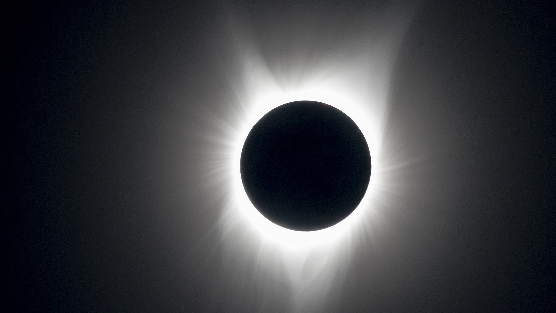Durée et fréquence des éclipses solaires